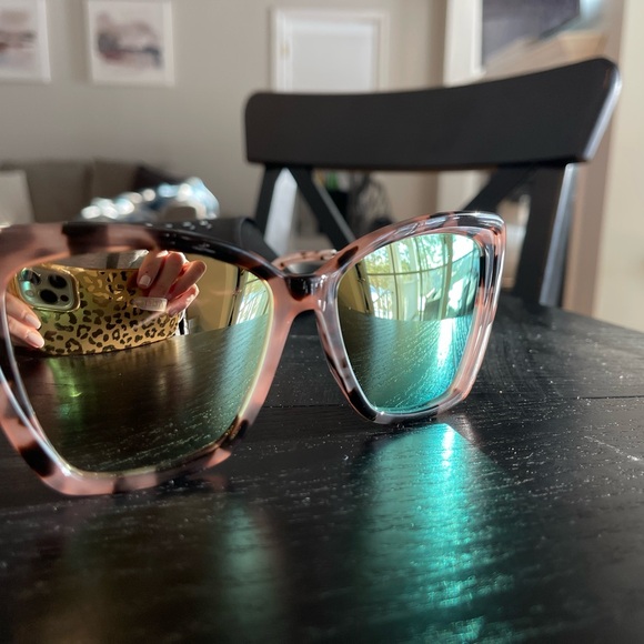 Becky II - Picture 2 of 5